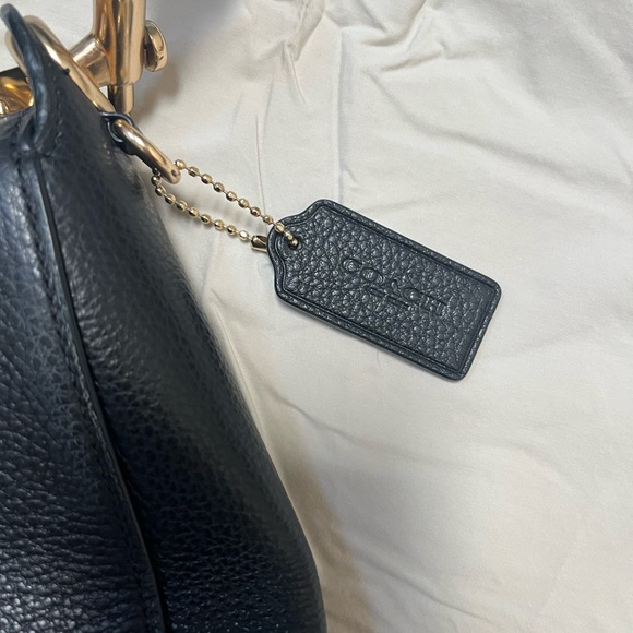 Coach Black Shoulder Bag - Picture 5 of 7